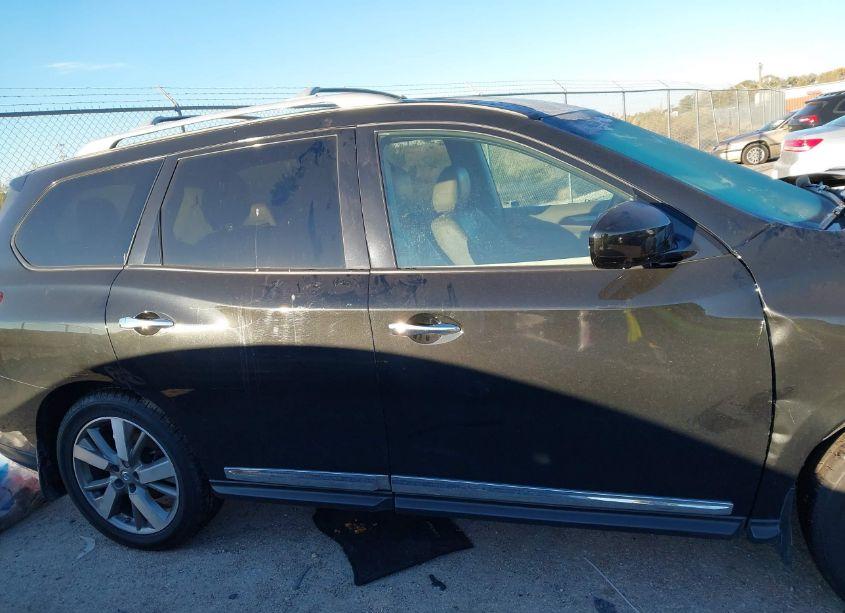 Photo 12 of 2016 Nissan Pathfinder PLATINUM (VIN 5N1AR2MNXGC603604)