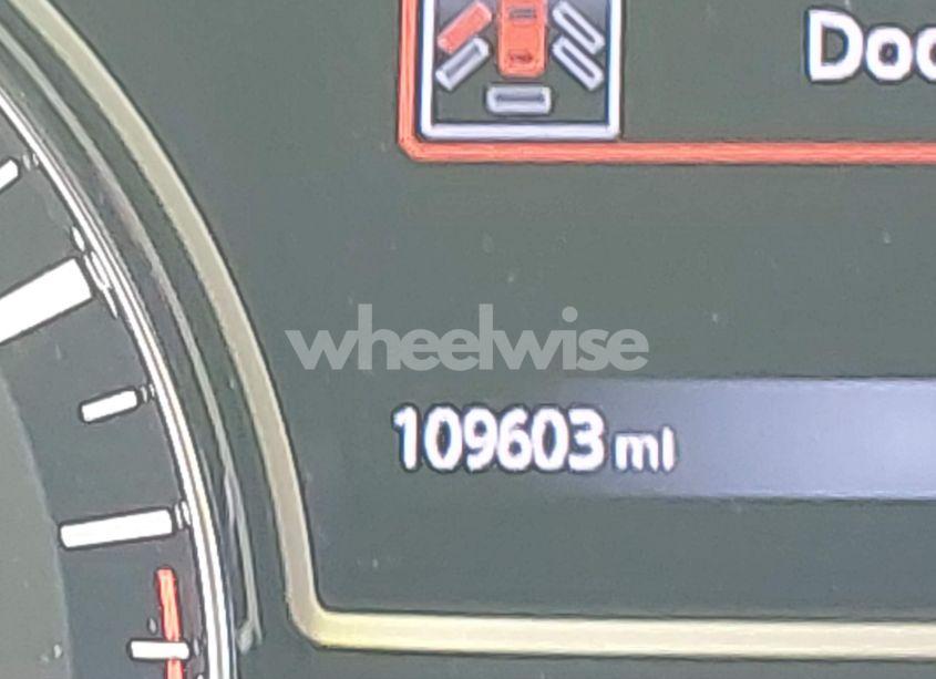 Photo 15 of 2016 Nissan Pathfinder S/SV/SL/PLATINUM (VIN 5N1AR2MNXGC624565)