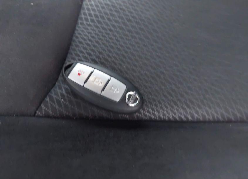 Photo 11 of 2016 Nissan Pathfinder S (VIN 5N1AR2MNXGC652303)