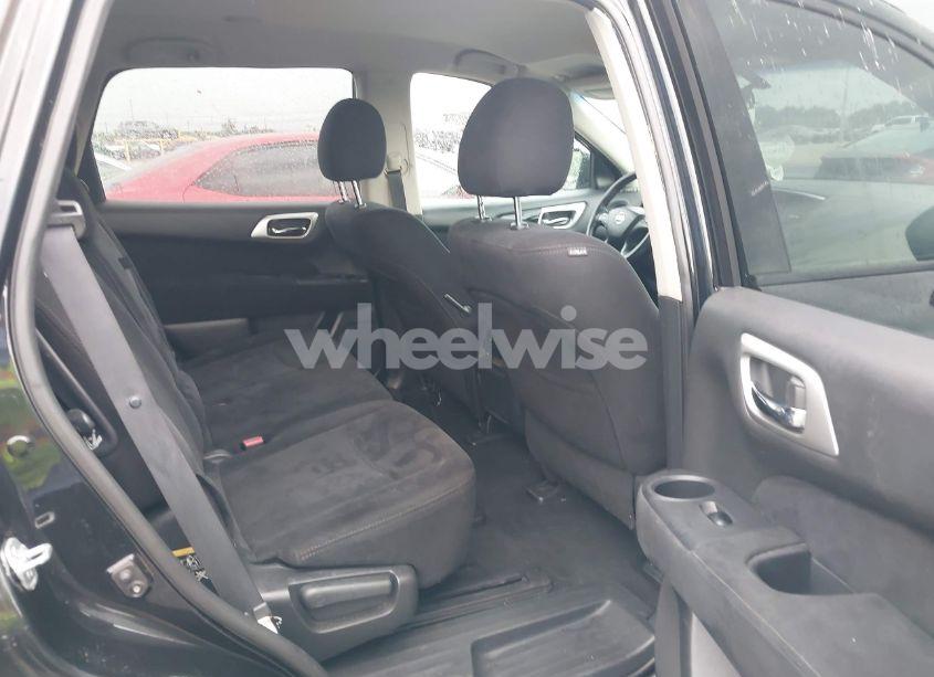 Photo 8 of 2016 Nissan Pathfinder PLATINUM/S/SL/SV (VIN 5N1AR2MNXGC662412)