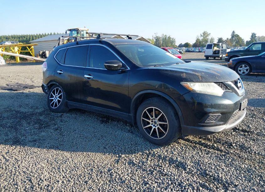 2015 Nissan Rogue S (VIN 5N1AT2MK0FC836476) main photo