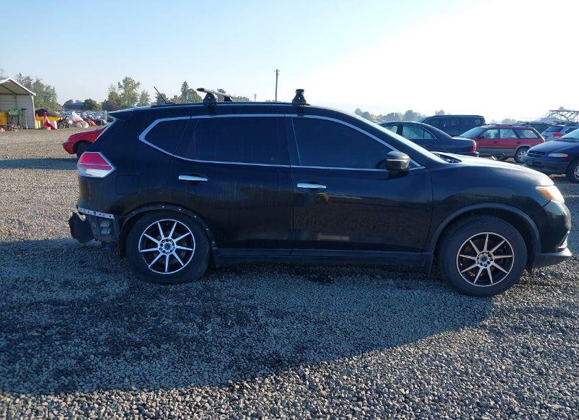Photo 14 of 2015 Nissan Rogue S (VIN 5N1AT2MK0FC836476)