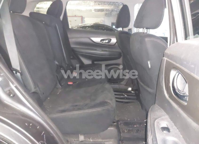Photo 8 of 2015 Nissan Rogue SV (VIN 5N1AT2MK4FC792658)