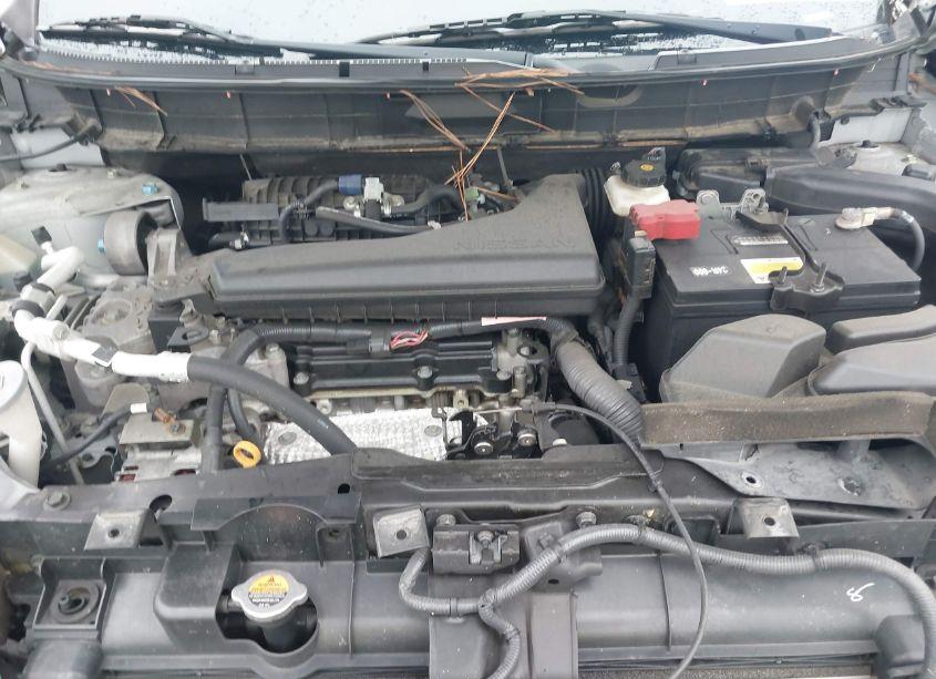 Photo 10 of 2015 Nissan Rogue SV (VIN 5N1AT2MK4FC804887)