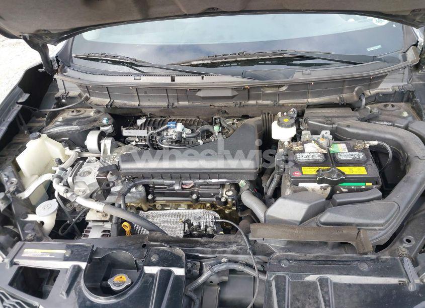 Photo 10 of 2015 Nissan Rogue SV (VIN 5N1AT2MK4FC845407)