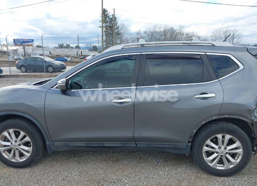 Photo 14 of 2015 Nissan Rogue SV (VIN 5N1AT2MK4FC845407)