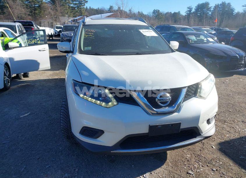 Photo 12 of 2015 Nissan Rogue SV (VIN 5N1AT2MK5FC760656)
