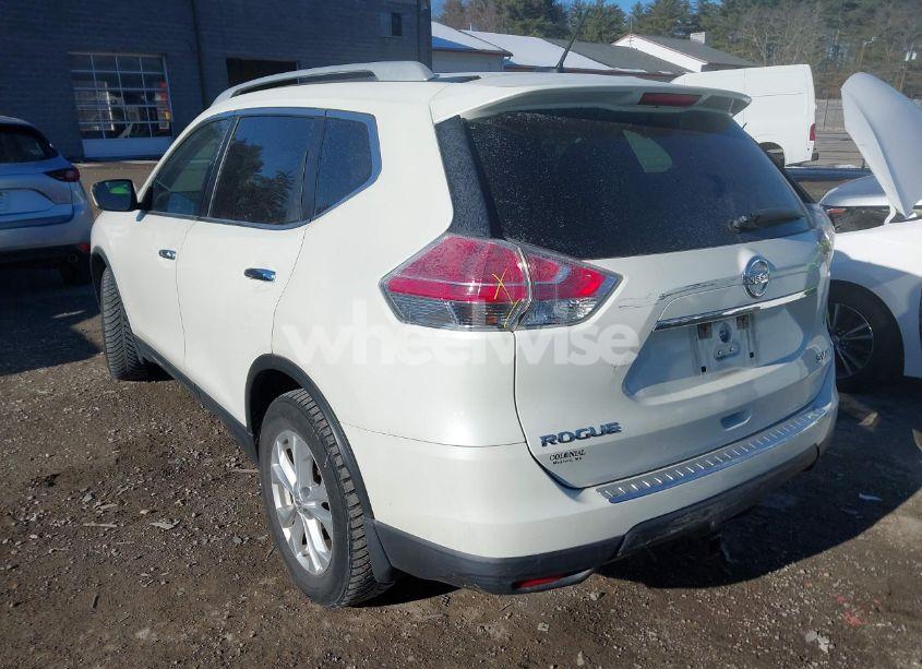 Photo 3 of 2015 Nissan Rogue SV (VIN 5N1AT2MK5FC760656)