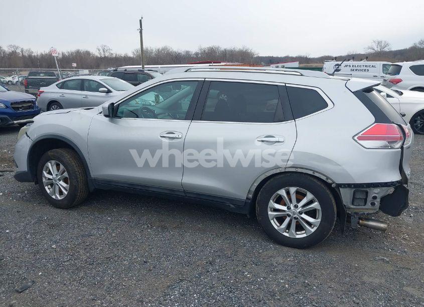 Photo 15 of 2015 Nissan Rogue SV (VIN 5N1AT2MK5FC814196)