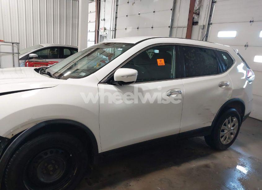 Photo 14 of 2015 Nissan Rogue S (VIN 5N1AT2MK5FC918221)