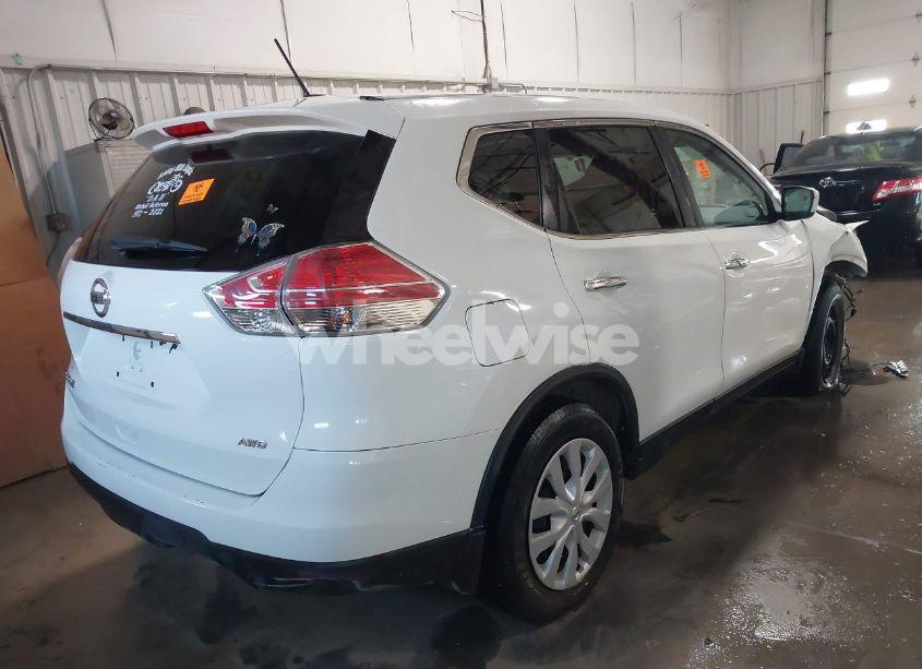 Photo 4 of 2015 Nissan Rogue S (VIN 5N1AT2MK5FC918221)