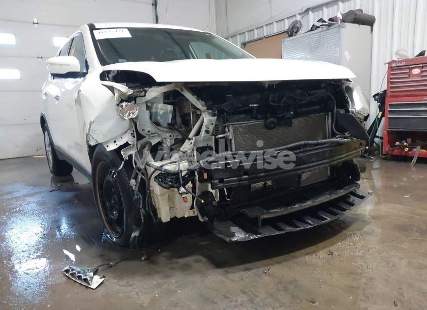 Photo 6 of 2015 Nissan Rogue S (VIN 5N1AT2MK5FC918221)