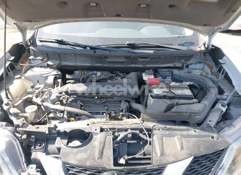 Photo 10 of 2015 Nissan Rogue SV (VIN 5N1AT2MK6FC761458)