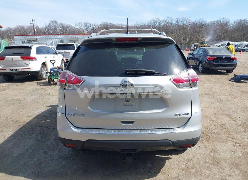 Photo 16 of 2015 Nissan Rogue SV (VIN 5N1AT2MK6FC761458)