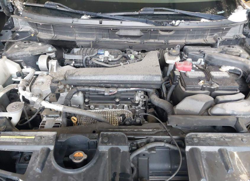 Photo 10 of 2015 Nissan Rogue S (VIN 5N1AT2MK8FC805640)