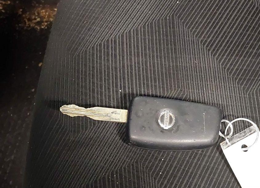 Photo 11 of 2015 Nissan Rogue S (VIN 5N1AT2MK8FC805640)