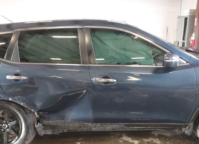 Photo 13 of 2015 Nissan Rogue S (VIN 5N1AT2MK8FC805640)