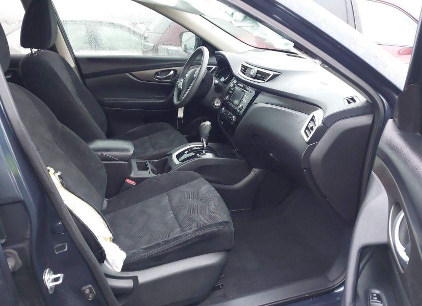 Photo 5 of 2015 Nissan Rogue S (VIN 5N1AT2MK8FC805640)