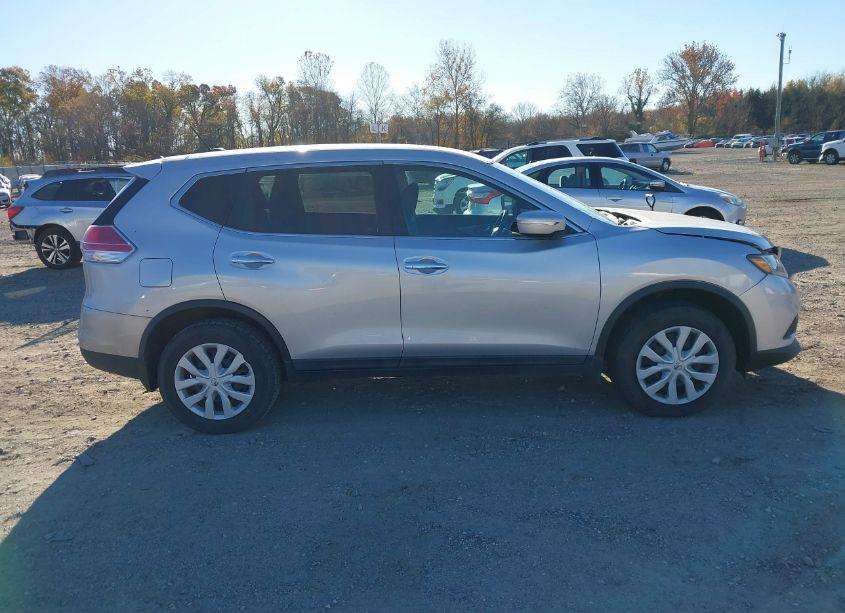 Photo 12 of 2015 Nissan Rogue S (VIN 5N1AT2MK9FC885126)