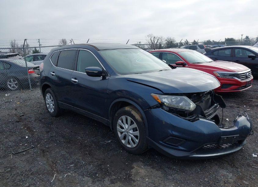 2015 Nissan Rogue S (VIN 5N1AT2MKXFC914259) main photo