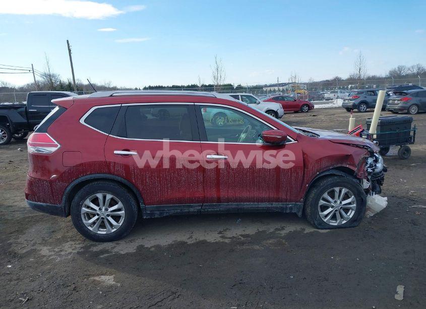 Photo 13 of 2015 Nissan Rogue SV (VIN 5N1AT2ML1FC922677)