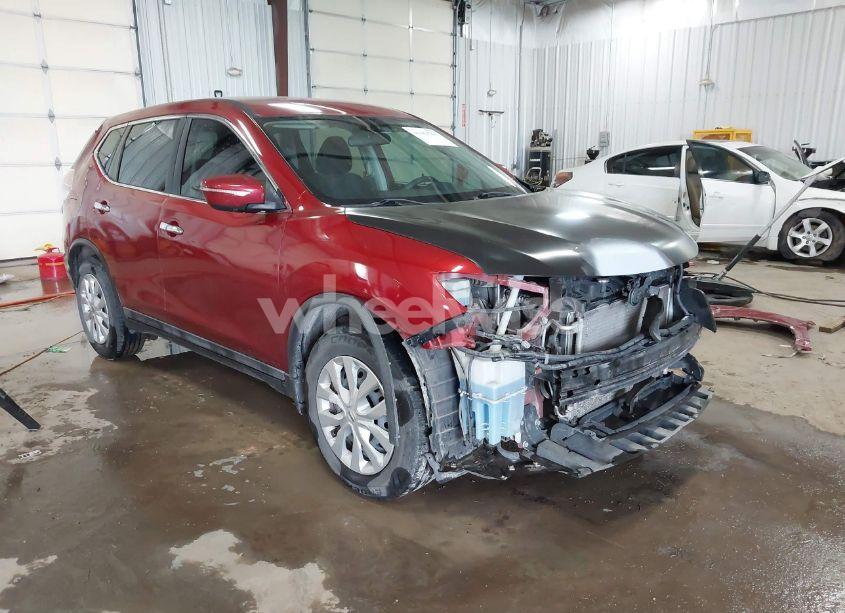 2015 Nissan Rogue S (VIN 5N1AT2ML2FC755536) main photo