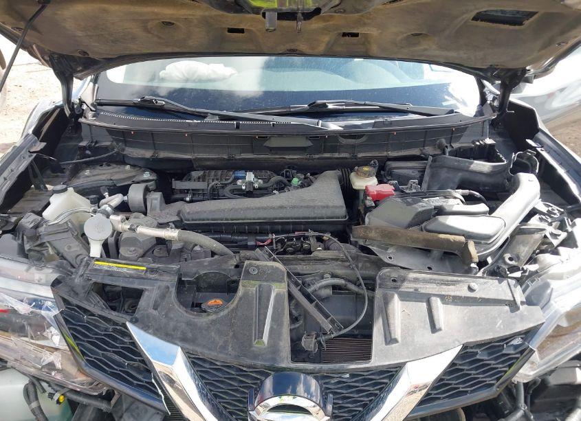 Photo 10 of 2015 Nissan Rogue S (VIN 5N1AT2ML3FC823066)