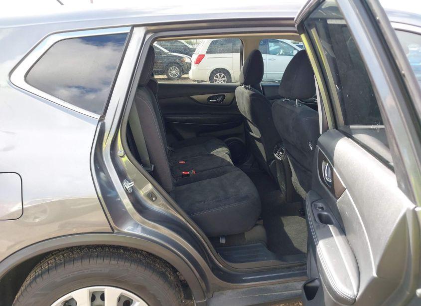 Photo 8 of 2015 Nissan Rogue S (VIN 5N1AT2ML3FC823066)