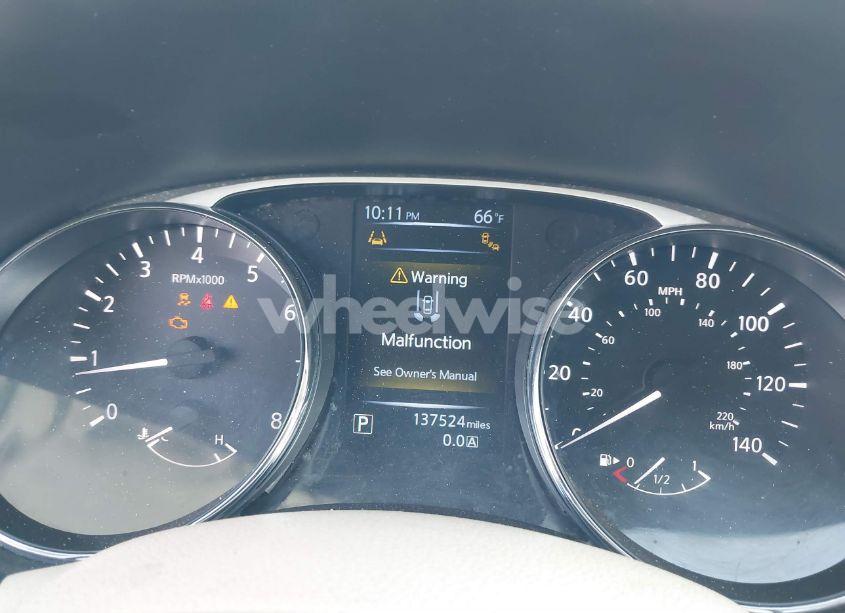 Photo 17 of 2015 Nissan Rogue SV (VIN 5N1AT2ML4FC760222)