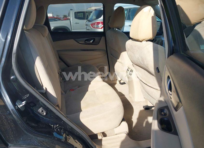 Photo 8 of 2015 Nissan Rogue SV (VIN 5N1AT2ML4FC760222)