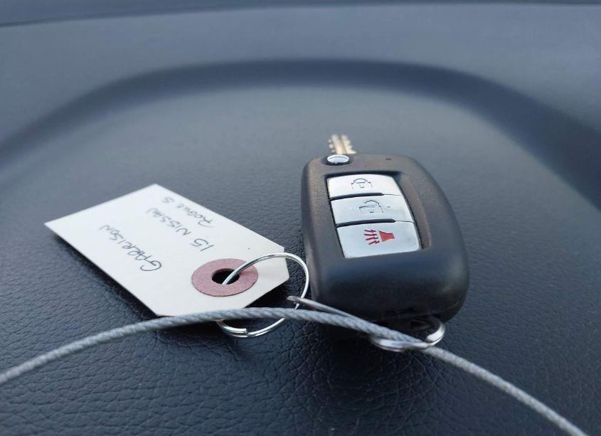 Photo 11 of 2015 Nissan Rogue S (VIN 5N1AT2ML4FC907896)