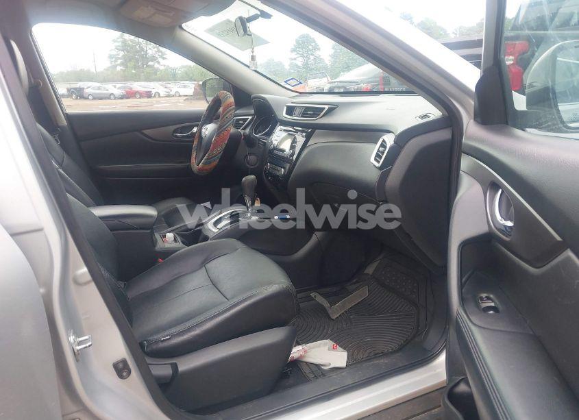 Photo 5 of 2014 Nissan Rogue S/SL/SV (VIN 5N1AT2ML7EC827457)