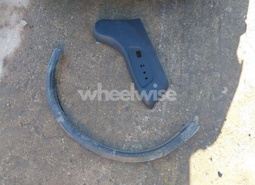 Photo 12 of 2015 Nissan Rogue SV (VIN 5N1AT2ML7FC770873)