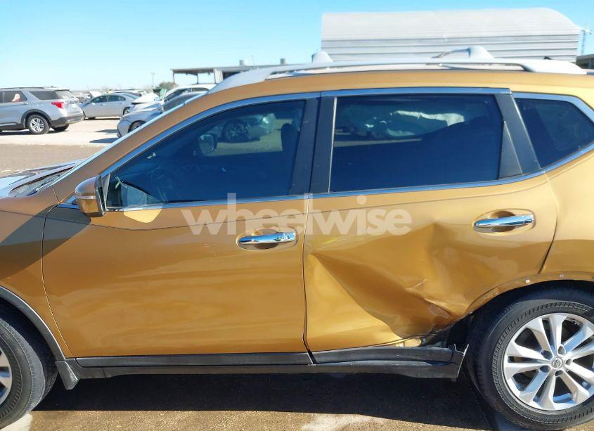 Photo 15 of 2015 Nissan Rogue SV (VIN 5N1AT2ML7FC770873)