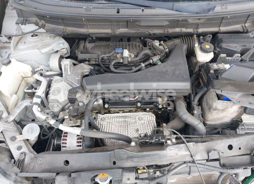 Photo 10 of 2015 Nissan Rogue SV (VIN 5N1AT2ML7FC832658)