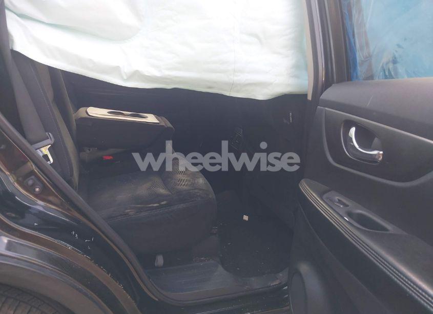 Photo 8 of 2015 Nissan Rogue SV (VIN 5N1AT2ML8FC772325)