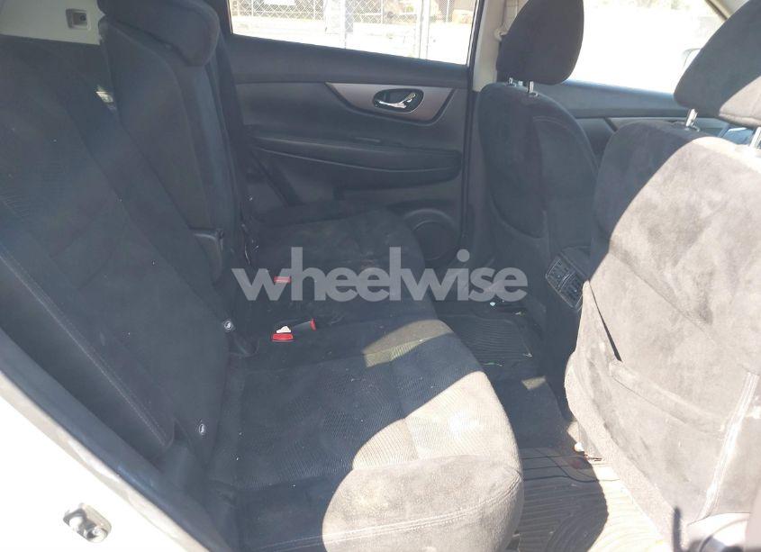 Photo 8 of 2015 Nissan Rogue SV (VIN 5N1AT2MLXFC921298)