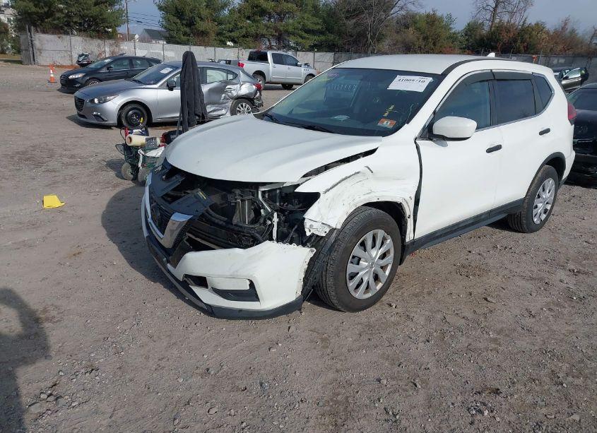 Photo 2 of 2017 Nissan Rogue S (VIN 5N1AT2MM0HC792385)