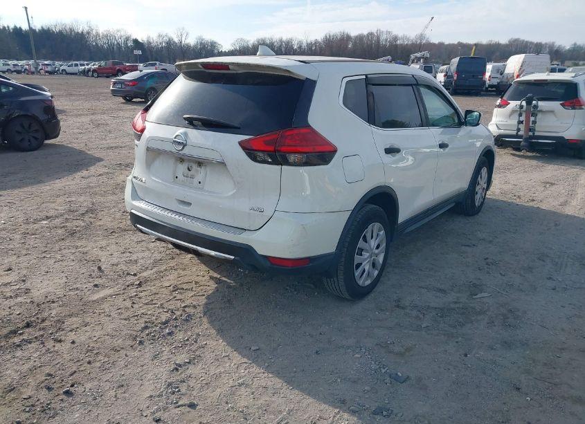 Photo 4 of 2017 Nissan Rogue S (VIN 5N1AT2MM0HC792385)
