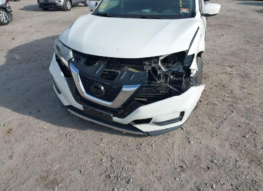 Photo 6 of 2017 Nissan Rogue S (VIN 5N1AT2MM0HC792385)