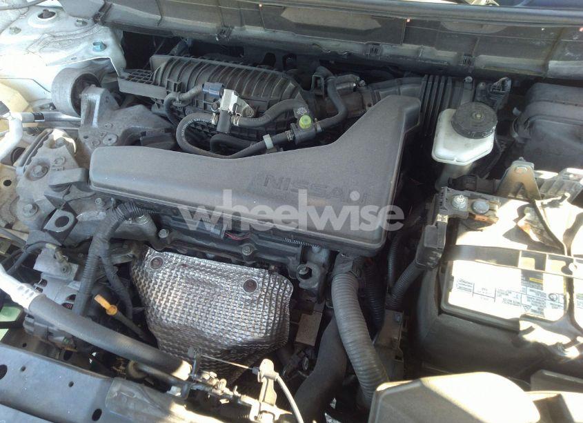 Photo 10 of 2017 Nissan Rogue S (VIN 5N1AT2MM0HC806656)