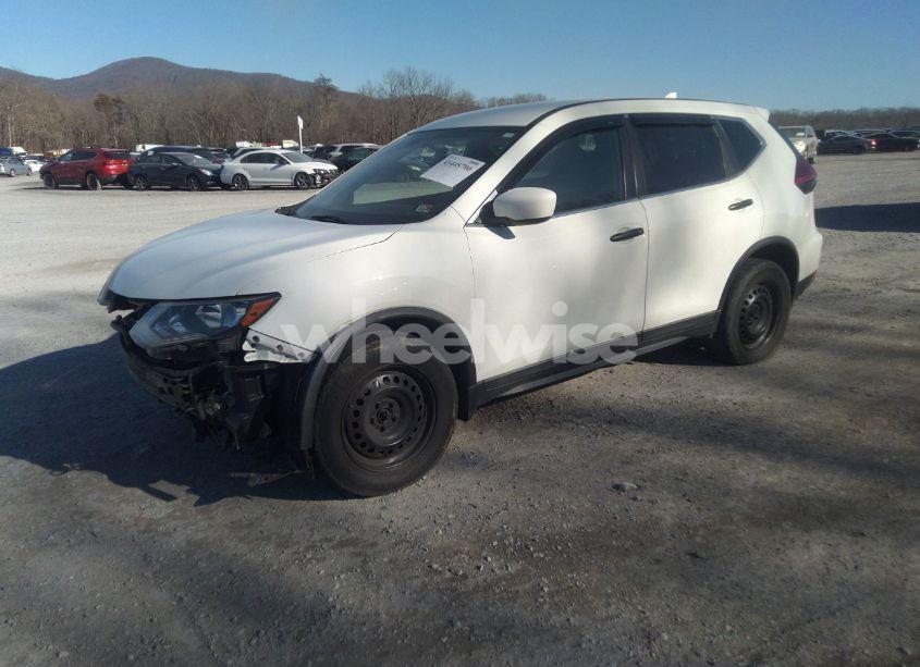 Photo 2 of 2017 Nissan Rogue S (VIN 5N1AT2MM0HC806656)