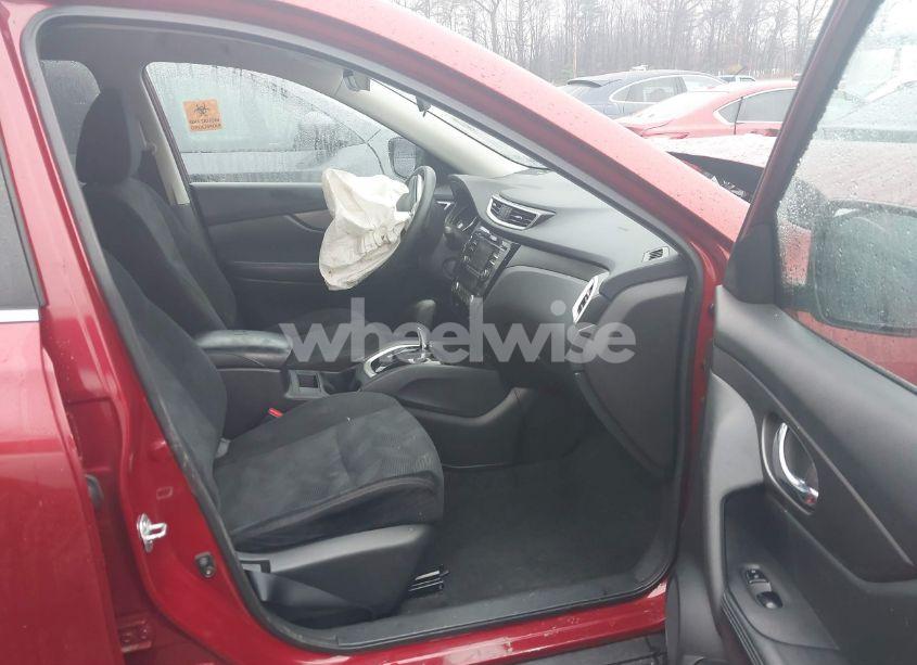 Photo 5 of 2016 Nissan Rogue SV (VIN 5N1AT2MM1GC800105)