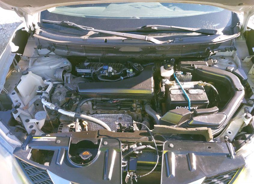 Photo 10 of 2016 Nissan Rogue SV (VIN 5N1AT2MM3GC860726)