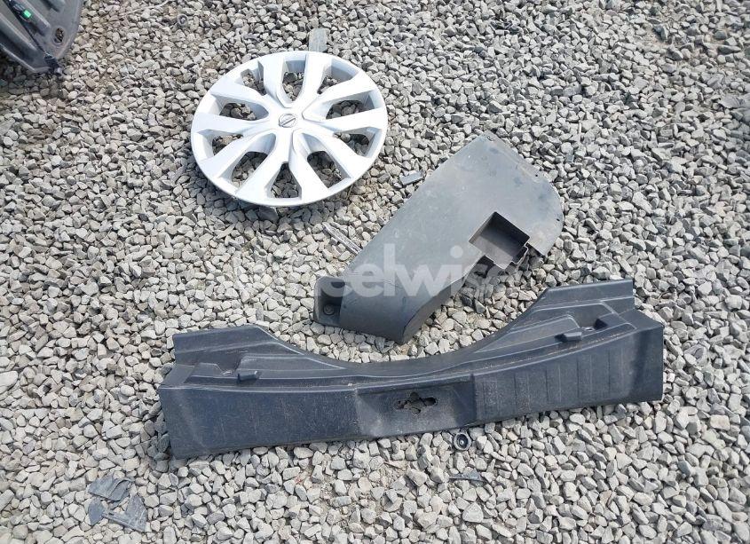 Photo 12 of 2016 Nissan Rogue S (VIN 5N1AT2MM5GC852434)