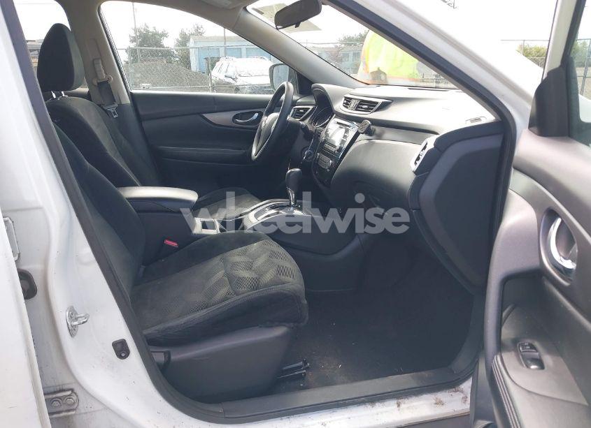 Photo 5 of 2016 Nissan Rogue S (VIN 5N1AT2MM5GC852434)