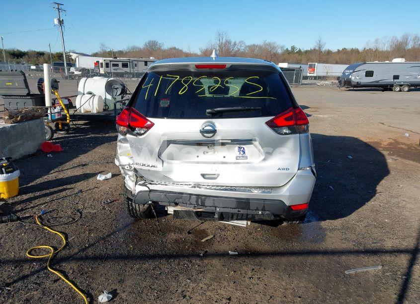 Photo 16 of 2017 Nissan Rogue S (VIN 5N1AT2MM8HC743287)