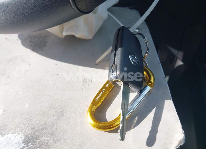 Photo 11 of 2017 Nissan Rogue S (VIN 5N1AT2MN3HC752777)