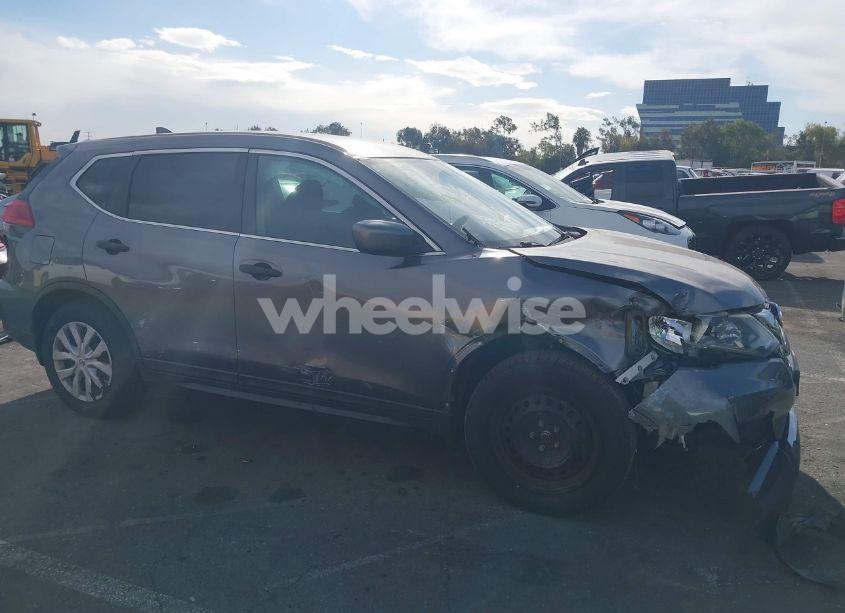 Photo 14 of 2017 Nissan Rogue S (VIN 5N1AT2MN3HC752777)