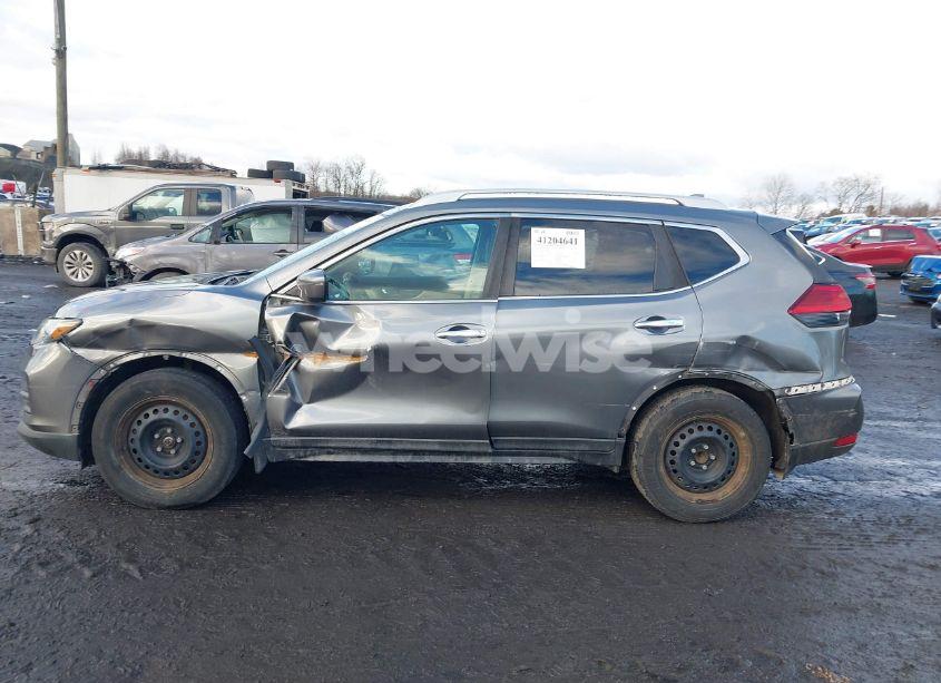 Photo 14 of 2017 Nissan Rogue S (VIN 5N1AT2MN7HC762647)